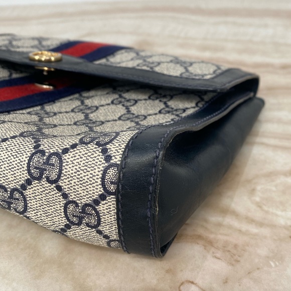 Gucci GG Web Clutch - Picture 6 of 8